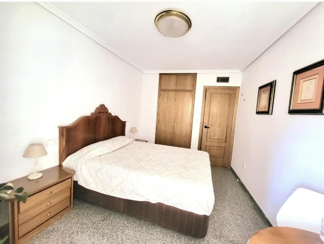 Amistosa, Habitacion Con Balcon, Alicante, Playa, Centro, Rambla, Mercado Apartment ภายนอก รูปภาพ